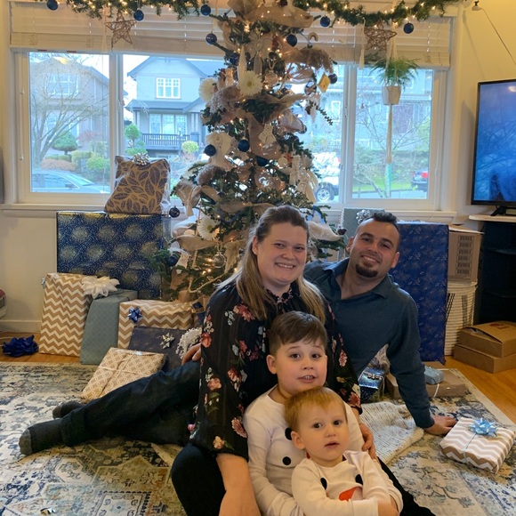 Meet your Posher, Christina - Picture 11 of 16